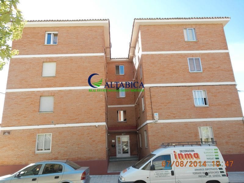 Piso de 2 habitaciones en Palencia ciudad en venta - 23.000 € (Ref: 9980712)