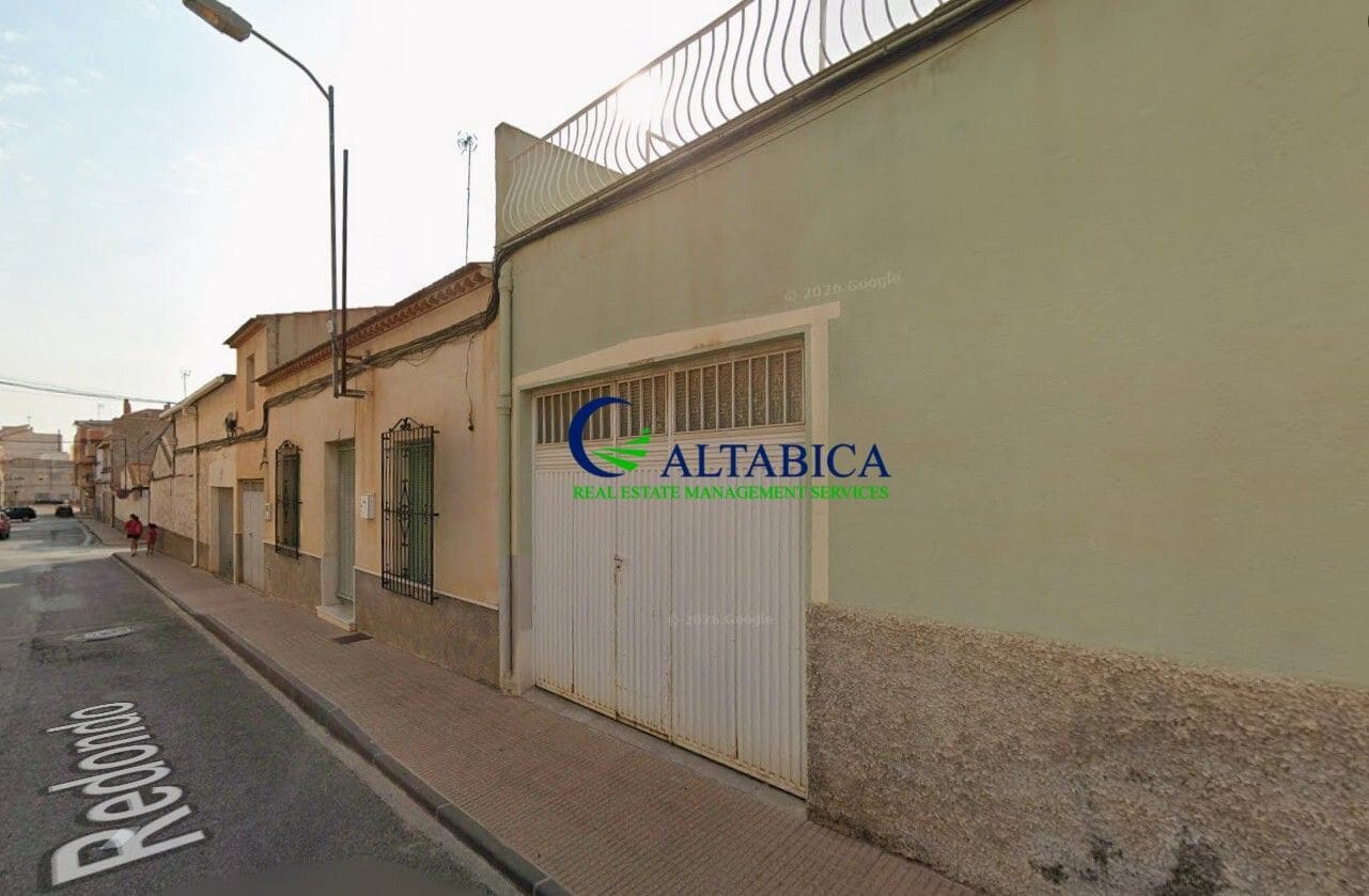 Chalet de 3 habitaciones en Totana en venta - 75.000 € (Ref: 9980716)