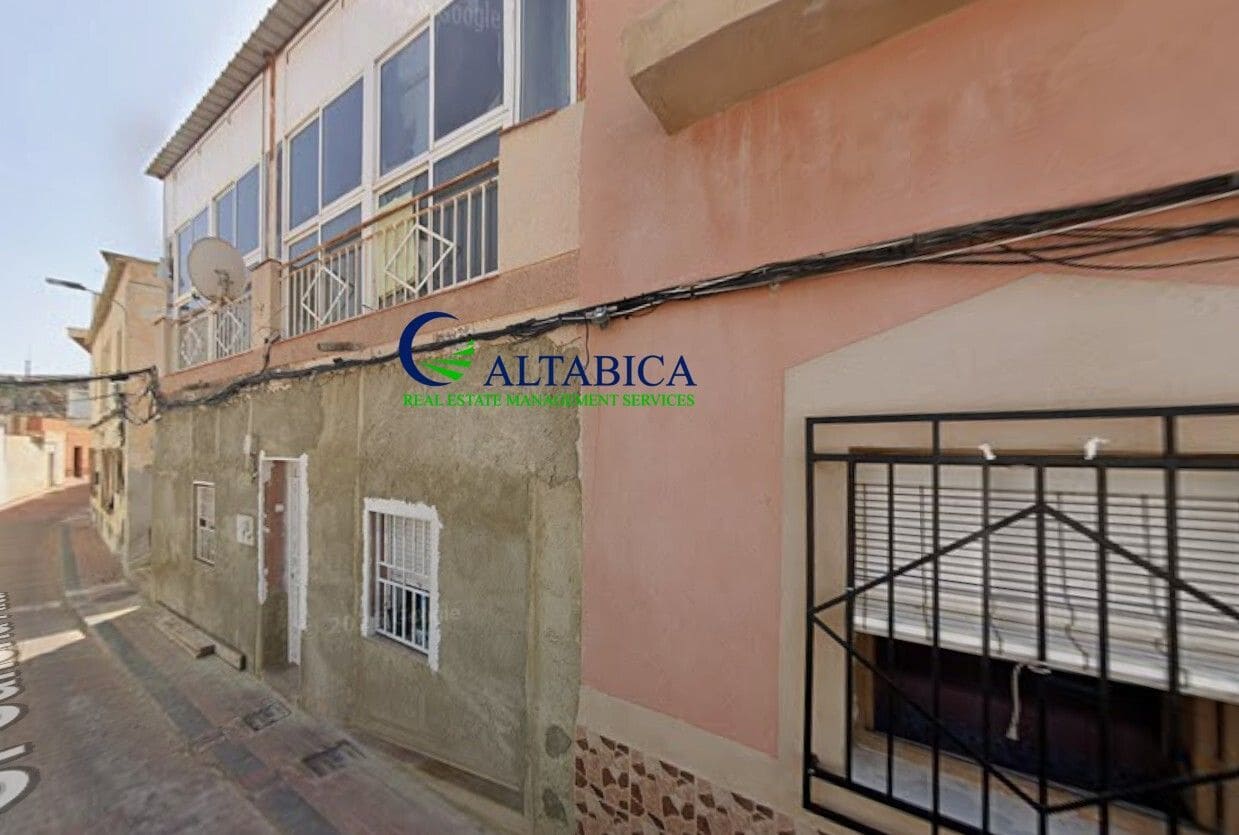 3 bedroom Villa for sale in Aguilas - € 62,000 (Ref: 9980722)