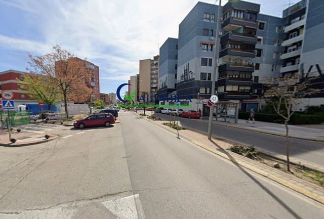 3 soveværelse Lejlighed til salg i Fuenlabrada - € 179.000 (Ref: 9980730)