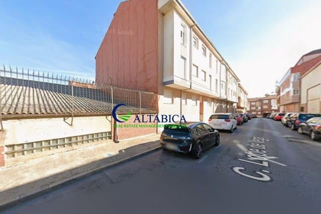 4 slaapkamer Flat te koop in Villaquilambre - € 49.500 (Ref: 9980731)