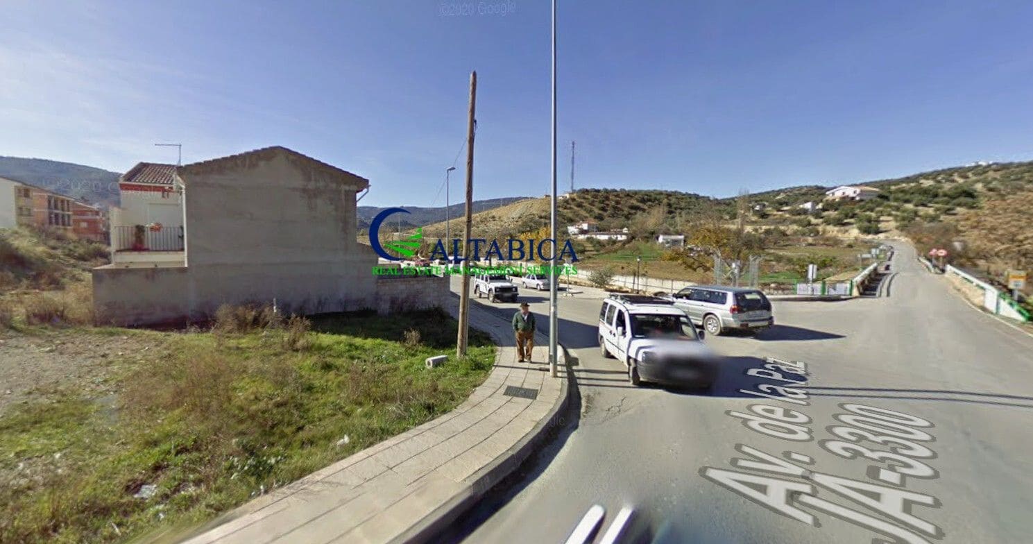 Chalet de 3 habitaciones en Los Villares en venta - 115.000 € (Ref: 9980733)