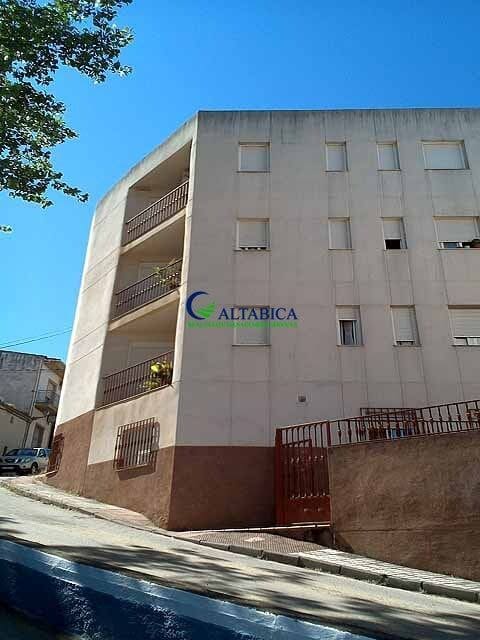 Piso de 3 habitaciones en Navas de San Juan en venta - 40.800 € (Ref: 9980739)