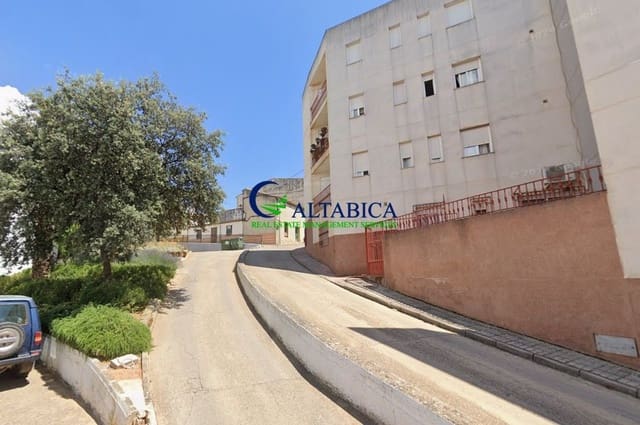Piso de 3 habitaciones en Navas de San Juan en venta - 40.800 € (Ref: 9980739)