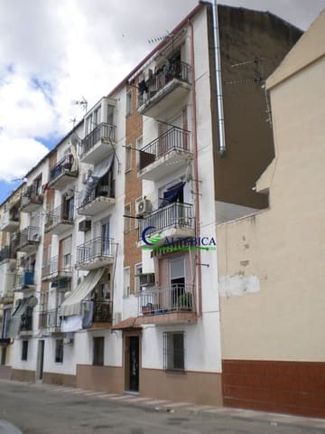 3 sovrum Lägenhet till salu i Bailén - 18 200 € (Ref: 9980741)