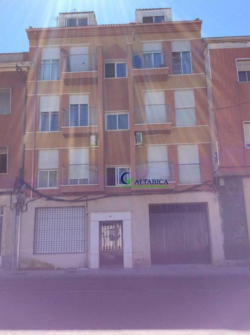 Local Comercial en Linares en venta - 55.000 € (Ref: 9980746)