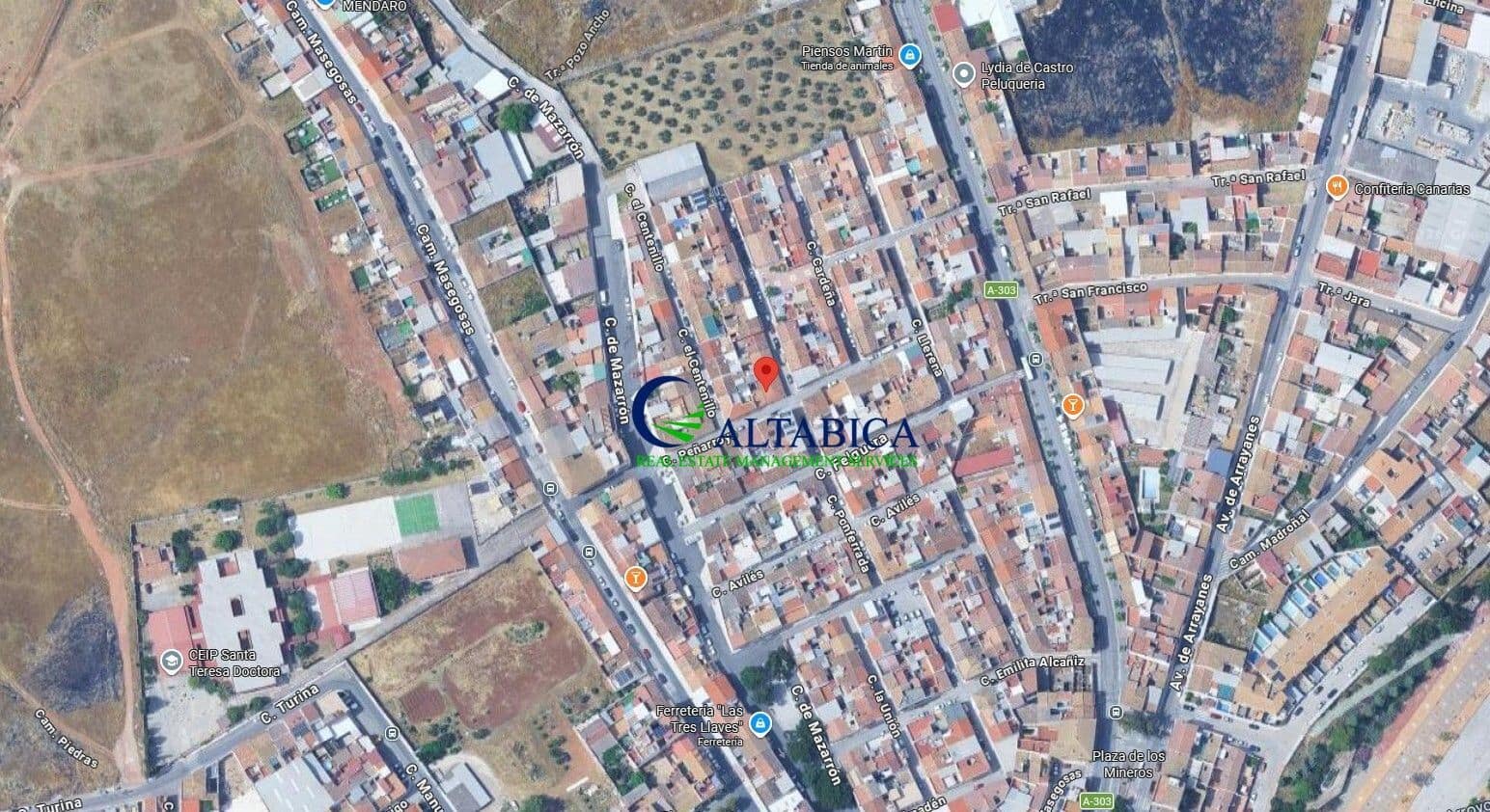3 soverom Villa til salgs i Linares - € 40 000 (Ref: 9980748)