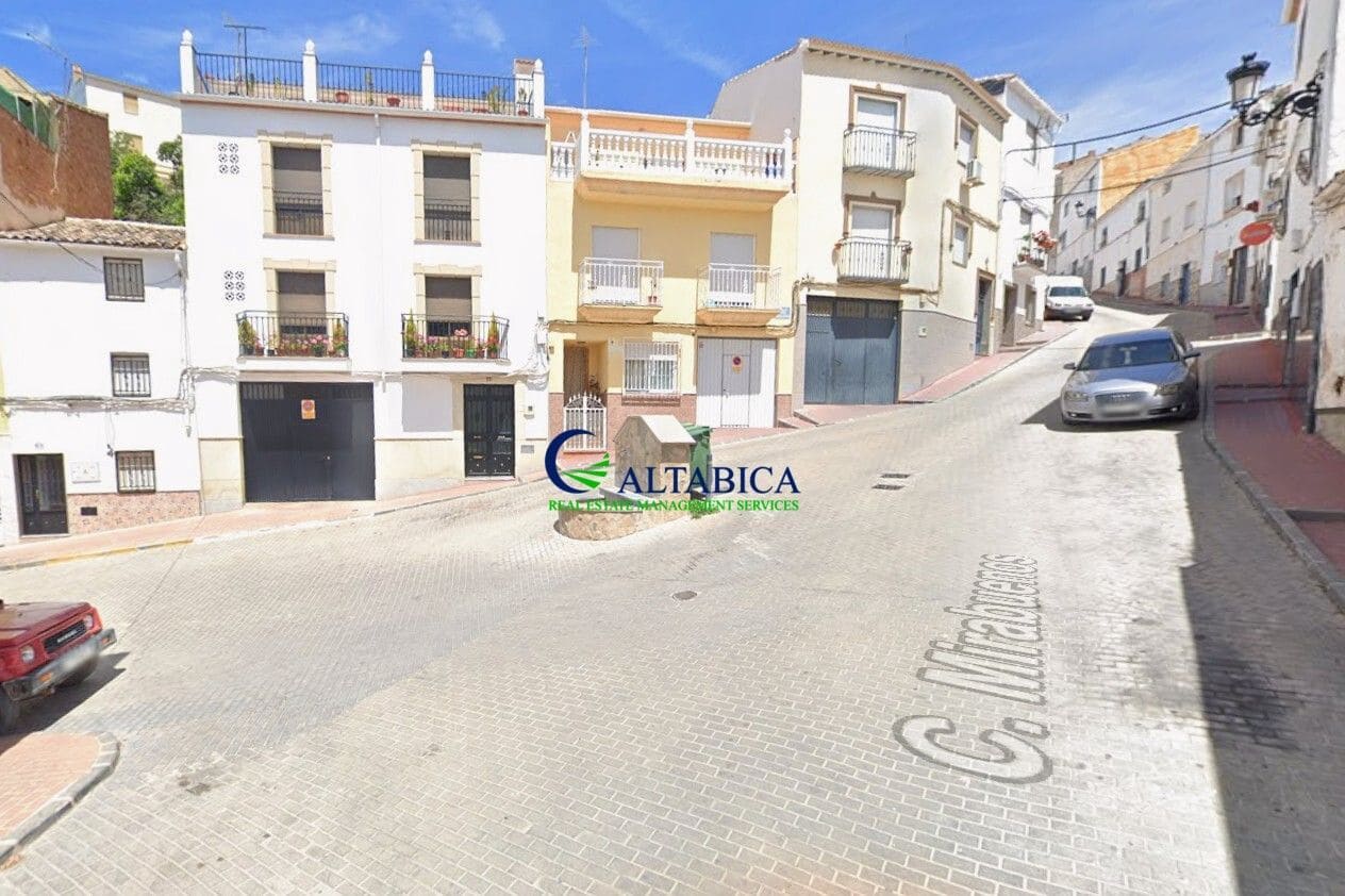 3 Zimmer Villa zu verkaufen in Huelma - 28.700 € (Ref: 9980750)