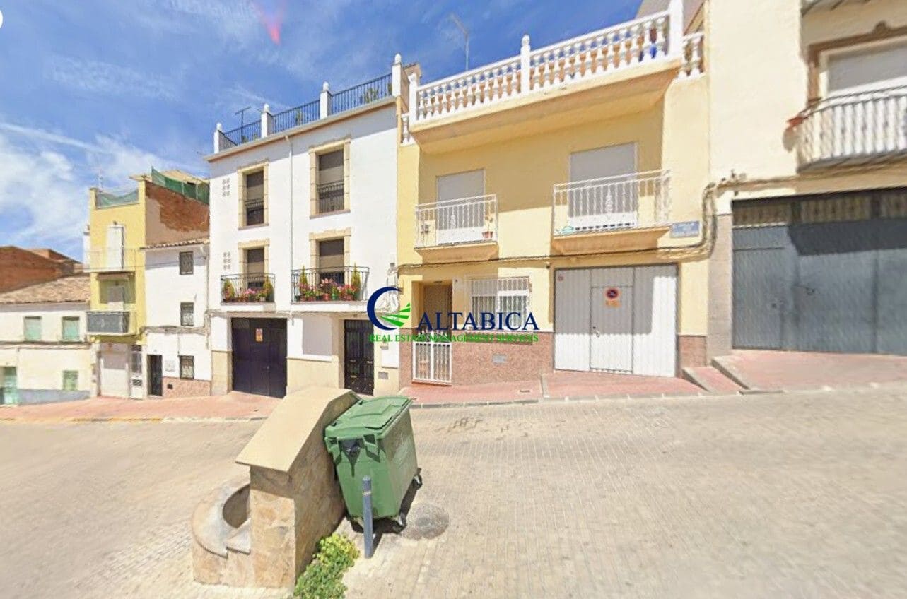 3 Zimmer Villa zu verkaufen in Huelma - 28.700 € (Ref: 9980750)