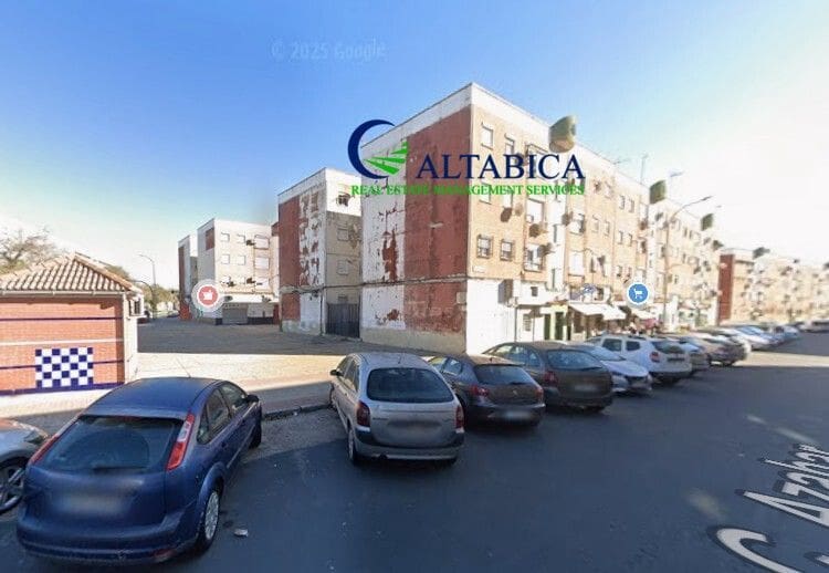 3 chambre Appartement à vendre à Huelva ville - 32 000 € (Ref: 9980757)