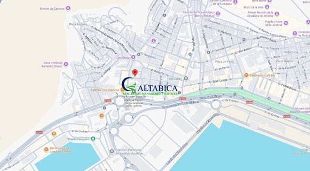 3 soveværelse Lejlighed til salg i La Chanca - Pescadería, Almería by - € 36.000 (Ref: 9980784)