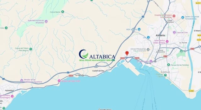 3 soveværelse Lejlighed til salg i La Chanca - Pescadería, Almería by - € 36.000 (Ref: 9980784)