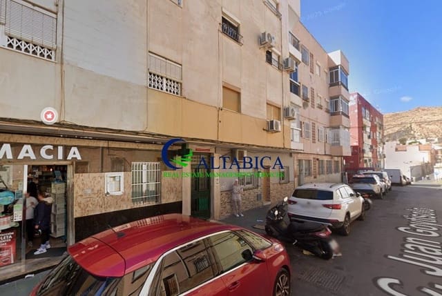 3 sypialnia Mieszkanie na sprzedaż w La Chanca - Pescadería, Miasto Almería - 35 000 € (Ref: 9980786)