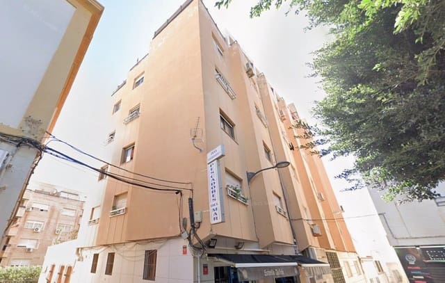 3 soverom Leilighet til salgs i Almería by - € 60 000 (Ref: 9980787)