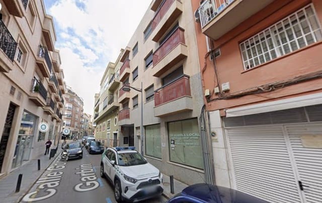 3 soverom Leilighet til salgs i Plaza de Toros - Santa Rita, Almería by - € 182 000 (Ref: 9980789)
