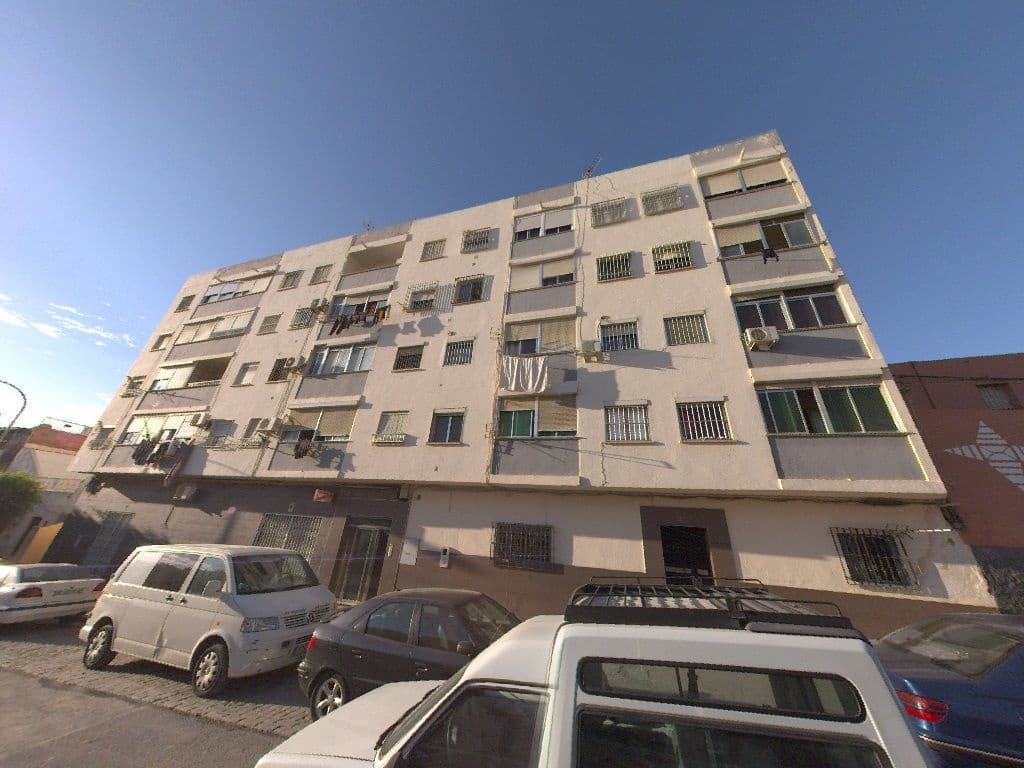 3 sypialnia Mieszkanie na sprzedaż w Miasto Almeria - 21 000 € (Ref: 9980790)