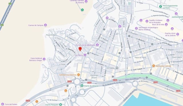 3 soverom Leilighet til salgs i La Chanca - Pescadería, Almería by - € 21 000 (Ref: 9980790)