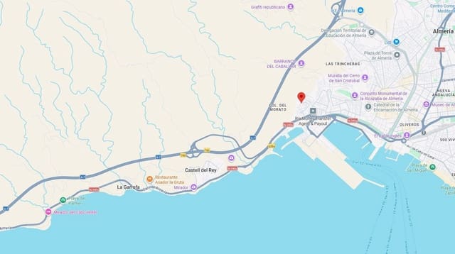 Chalet de 3 habitaciones en La Chanca - Pescadería, Almería ciudad en venta - 39.000 € (Ref: 9980798)