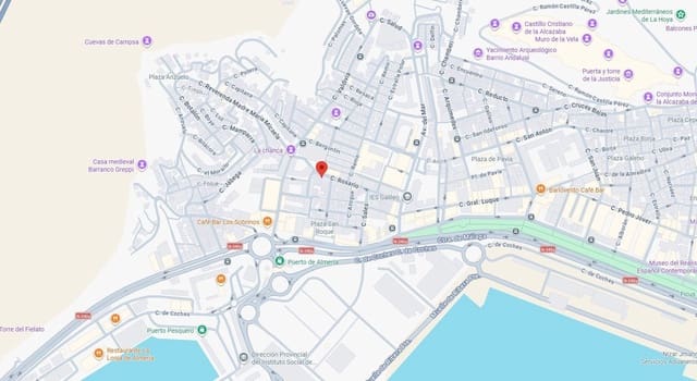 Commercieel te koop in La Chanca - Pescadería, Almería stad - € 19.000 (Ref: 9980800)
