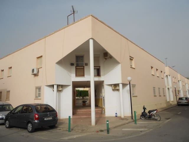 3 soveværelse Lejlighed til salg i Alhama de Almería - € 47.000 (Ref: 9980801)