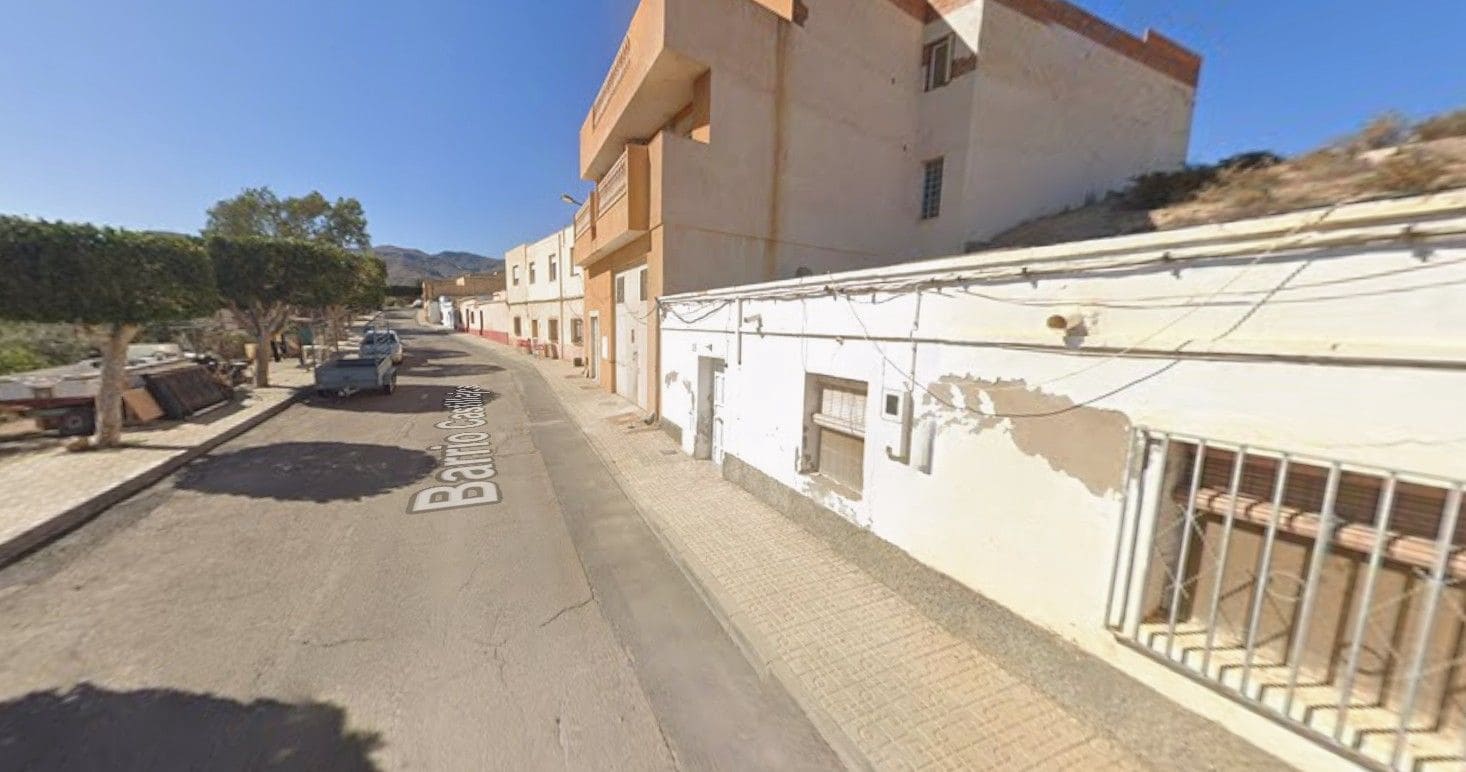 3 bedroom Villa for sale in Benahadux - € 31,000 (Ref: 9980805)