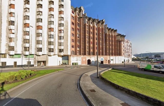 3 quarto Apartamento para venda em Avilés - 105 500 € (Ref: 9980808)