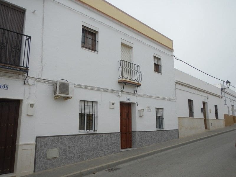 3 Zimmer Villa zu verkaufen in La Lantejuela - 60.000 € (Ref: 9980816)