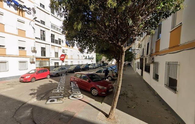 3 slaapkamer Villa te koop in Cartagena - € 32.000 (Ref: 9980817)