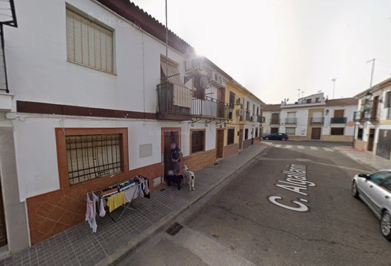 Chalet de 3 habitaciones en Villa del Río en venta - 35.000 € (Ref: 9980820)