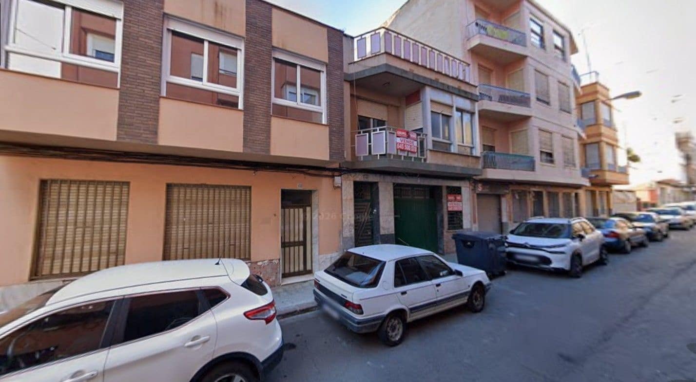 Piso de 3 habitaciones en Onda en venta - 54.500 € (Ref: 9980828)