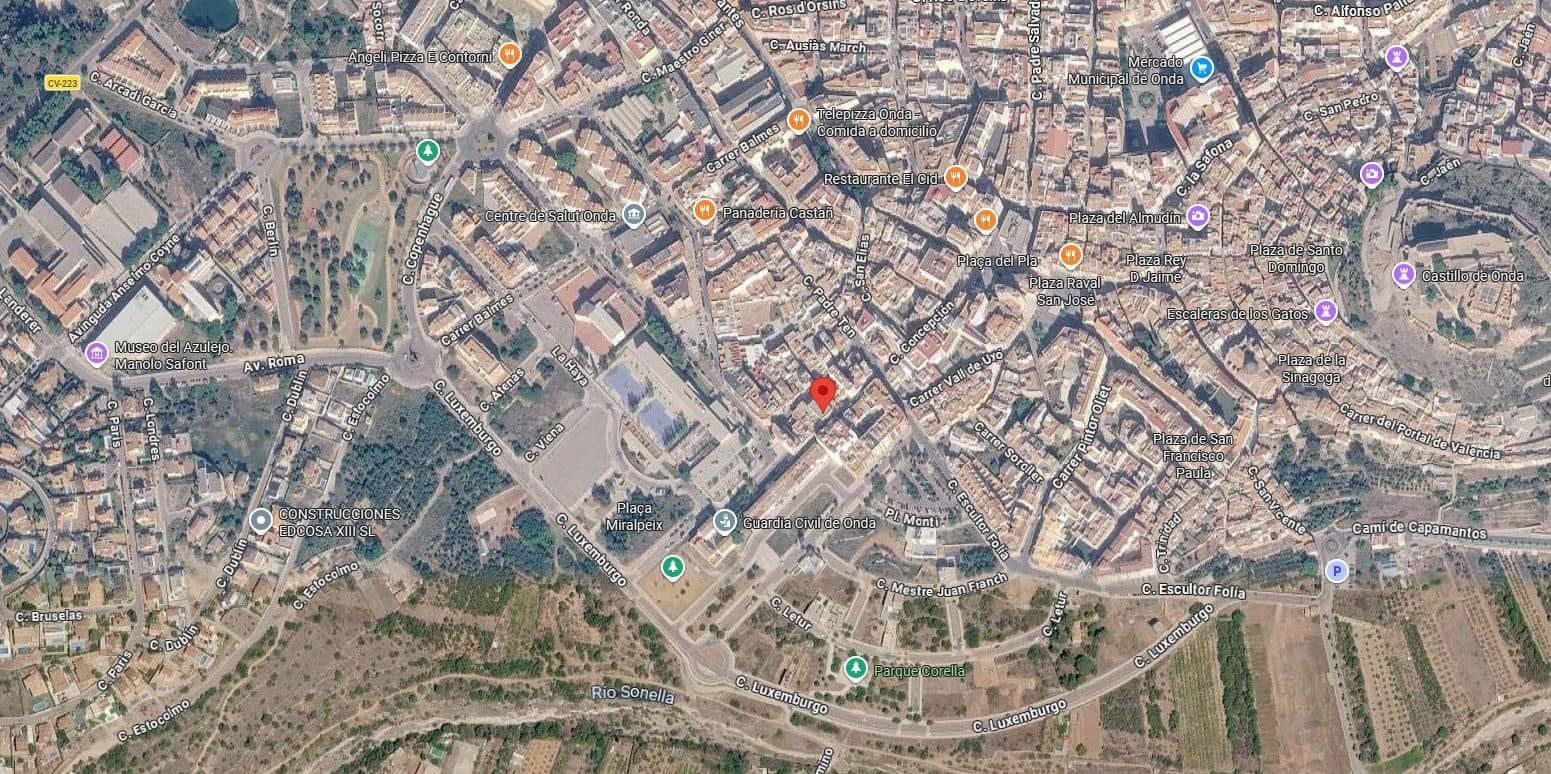 Piso de 3 habitaciones en Onda en venta - 54.500 € (Ref: 9980828)
