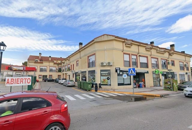 3 slaapkamer Flat te koop in Pozo de Guadalajara - € 98.300 (Ref: 9980830)