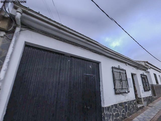 Chalet de 3 habitaciones en Atarfe en venta con garaje - 49.000 € (Ref: 9980833)