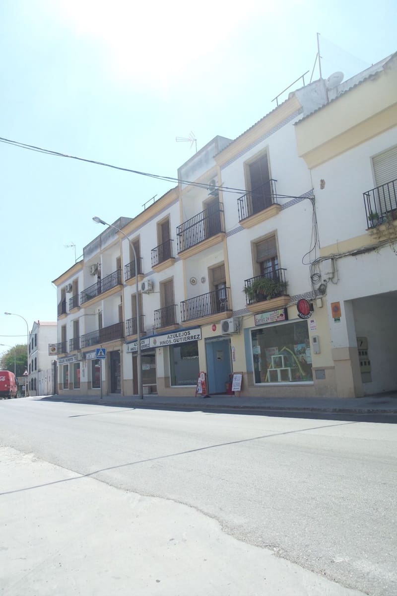 3 soveværelse Lejlighed til salg i La Rambla - € 66.000 (Ref: 9980843)