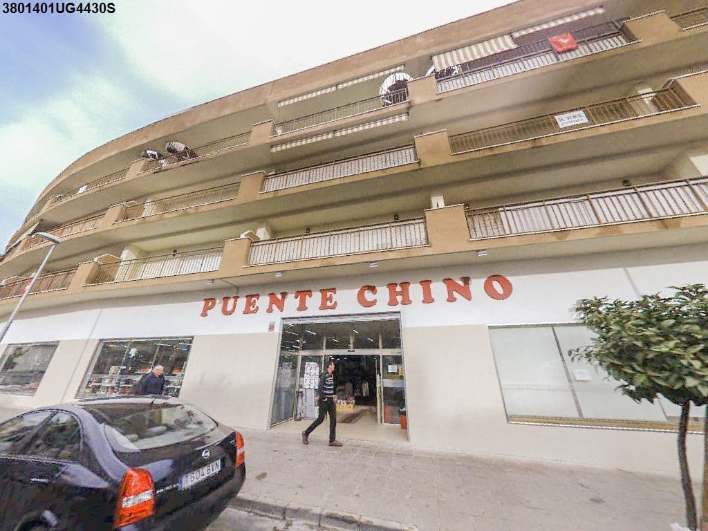 4 bedroom Flat for sale in Puente Genil - € 180,000 (Ref: 9980846)