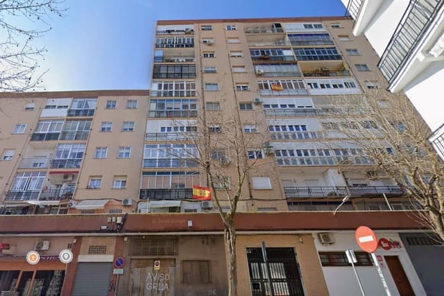 3 soveværelse Lejlighed til salg i Alcázar de San Juan - € 58.000 (Ref: 9980849)