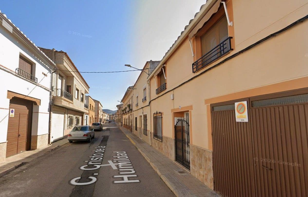 3 soveværelse Villa til salg i Moral de Calatrava - € 55.000 (Ref: 9980850)