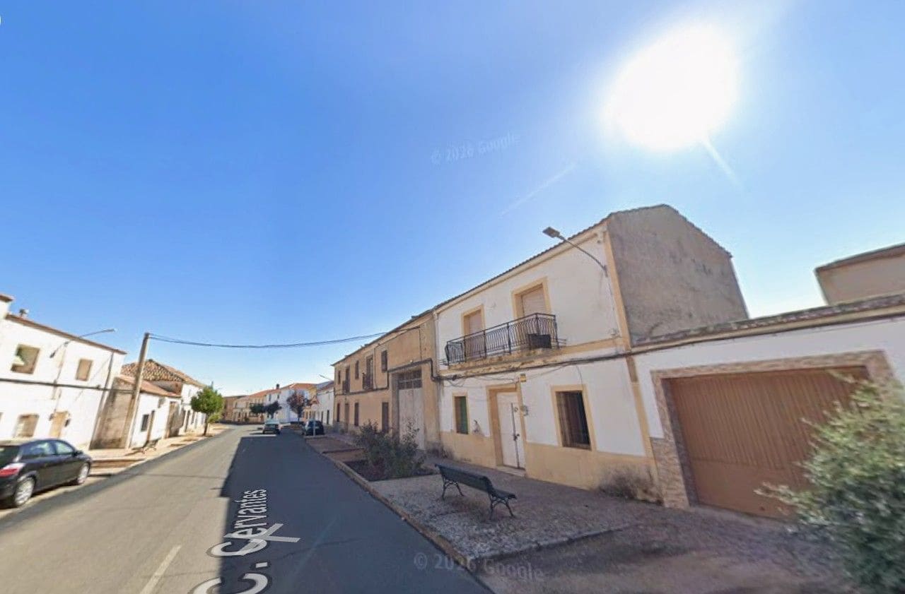 3 soveværelse Villa til salg i Alcolea de Calatrava - € 20.300 (Ref: 9980854)