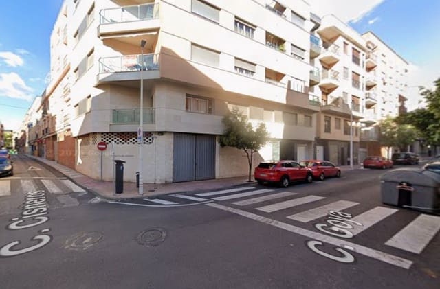 Erhverv til salg i Puertollano - € 66.000 (Ref: 9980859)
