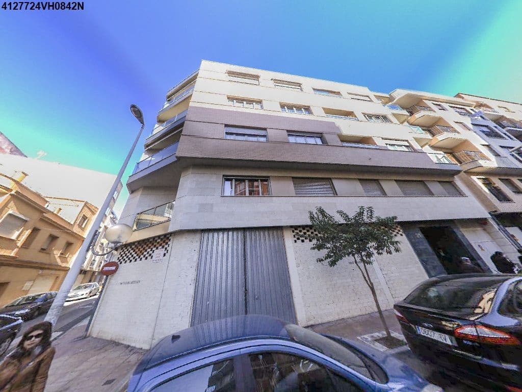 Erhverv til salg i Puertollano - € 66.000 (Ref: 9980859)