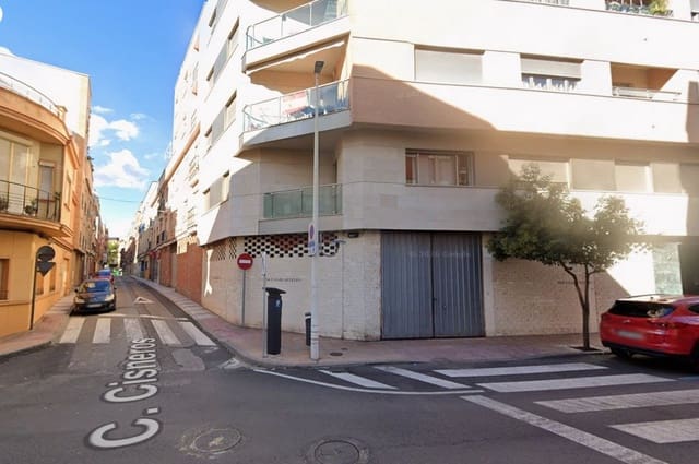 Erhverv til salg i Puertollano - € 66.000 (Ref: 9980859)