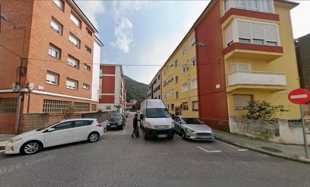 Piso de 2 habitaciones en Santoña en venta - 88.700 € (Ref: 9980864)