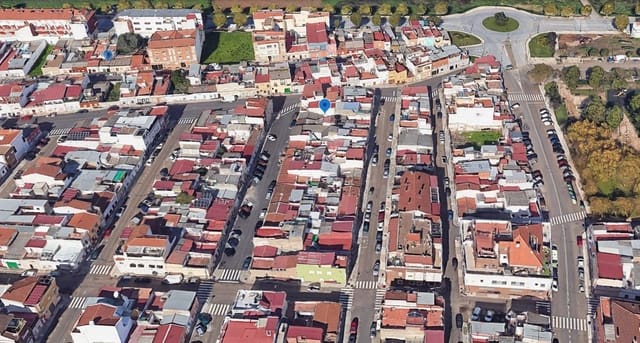 3 sypialnia Dom blizniak na sprzedaż w San Roque - Ronda Norte, Miasto Badajoz - 45 000 € (Ref: 9980874)