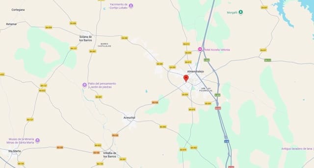 3 sypialnia Dom blizniak na sprzedaż w Almendralejo - 25 500 € (Ref: 9980875)