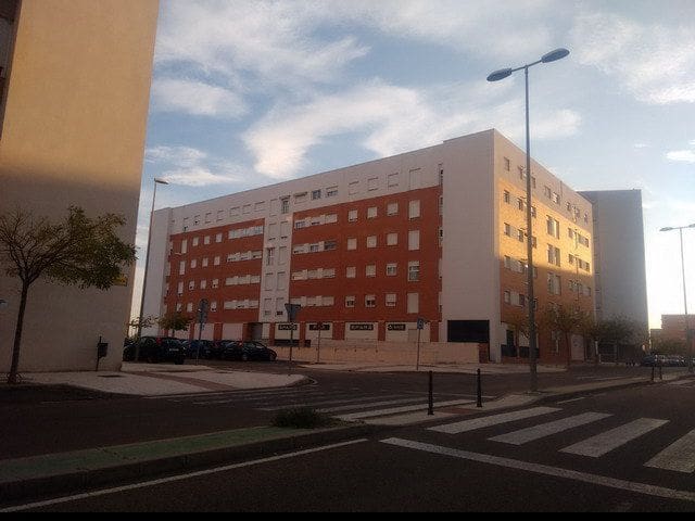 3 bedroom Flat for sale in Pedanías, Badajoz city with garage - € 92,500 (Ref: 9980876)