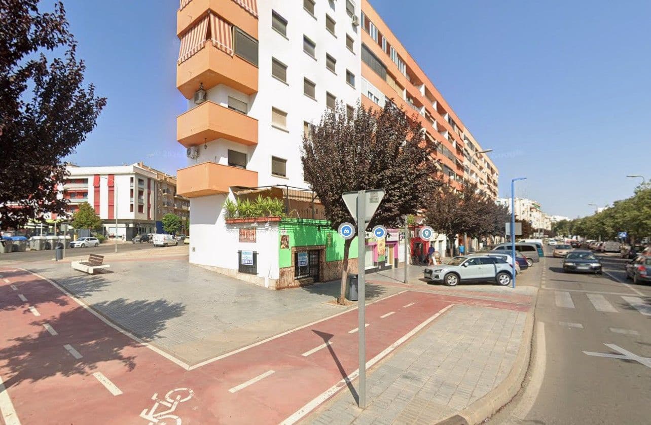 3 sypialnia Mieszkanie na sprzedaż w Almendralejo z garażem - 103 500 € (Ref: 9980877)