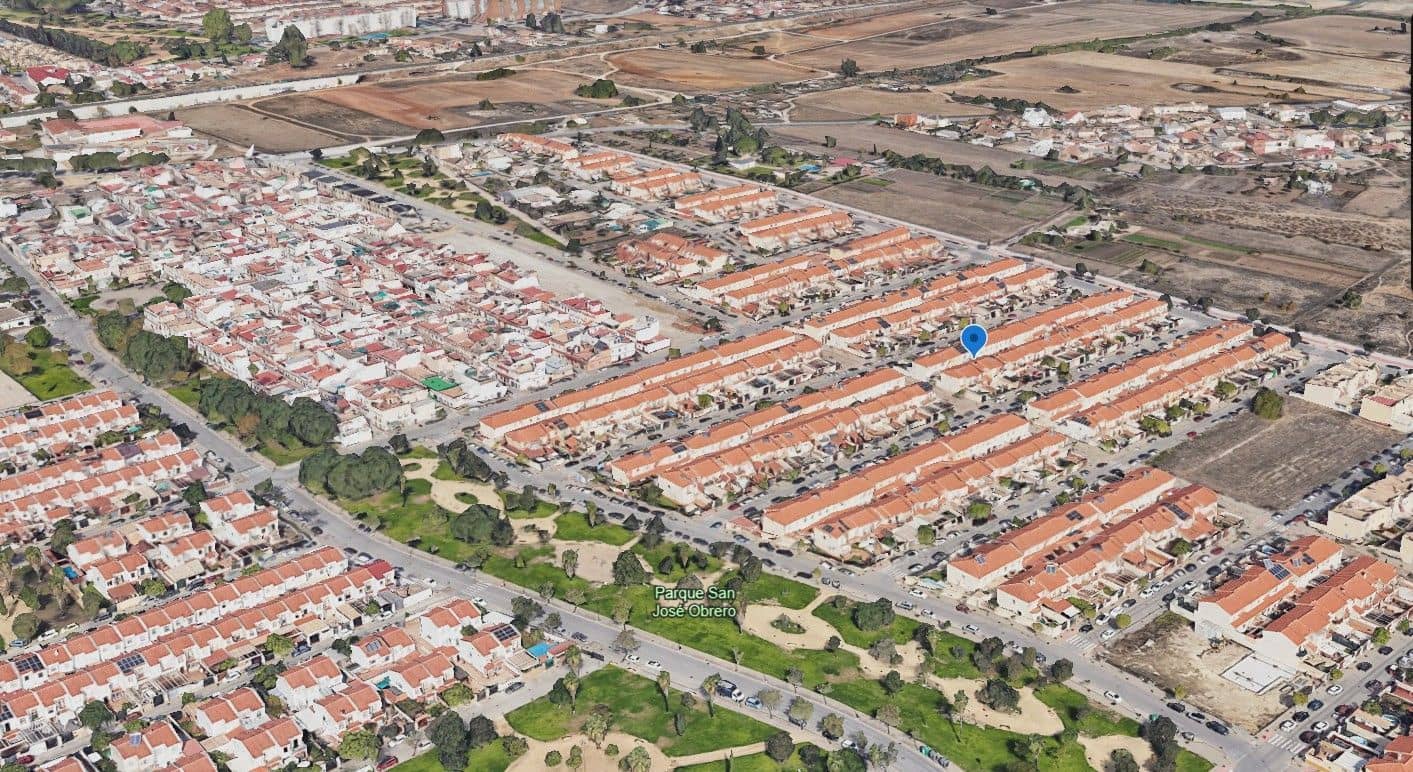 Chalet de 3 habitaciones en Jerez de la Frontera en venta - 203.000 € (Ref: 9980881)