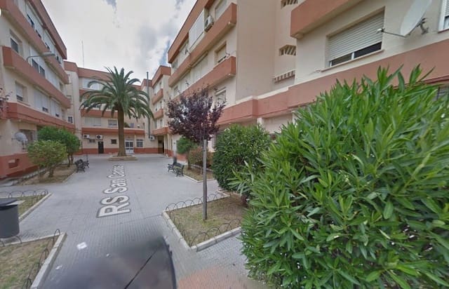 Piso de 3 habitaciones en Chiclana de la Frontera en venta - 64.000 € (Ref: 9980886)