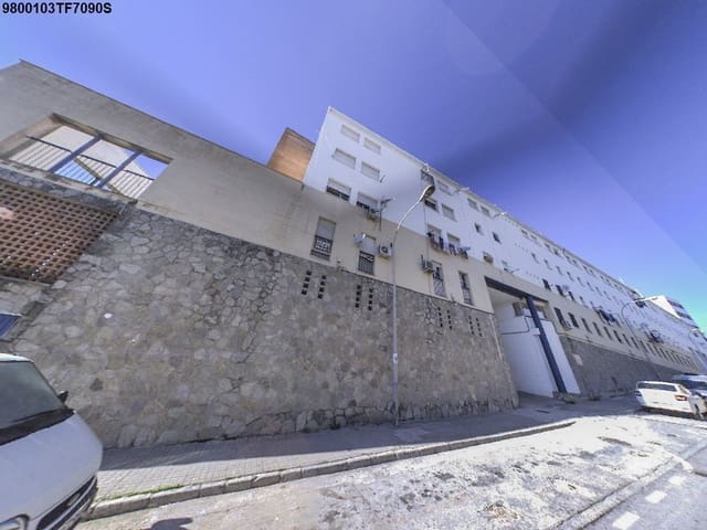 3 soveværelse Lejlighed til salg i Algeciras - € 41.000 (Ref: 9980891)