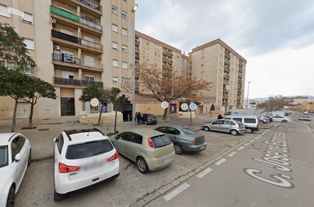 3 soveværelse Lejlighed til salg i Algeciras - € 41.000 (Ref: 9980891)